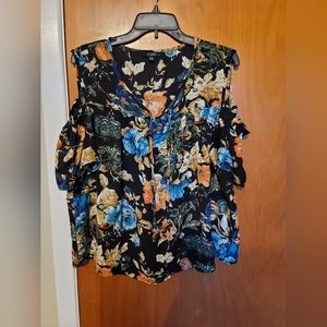 Floral blouse sz XL